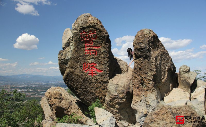 北京海淀春游踏青團建好去處推薦四：鷲峰數百株梅花迎春