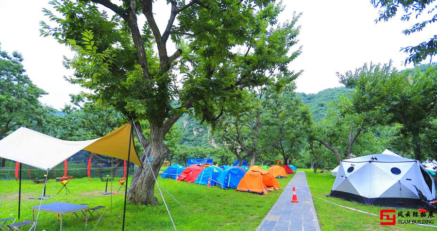 水長城露營團建項目